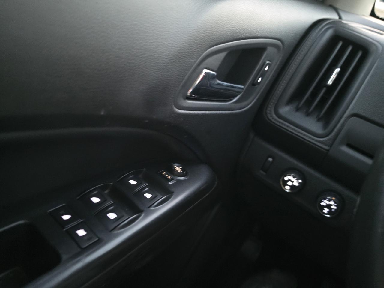 GMC Canyon 4WD Crew Cab 128.3" SLT 2016