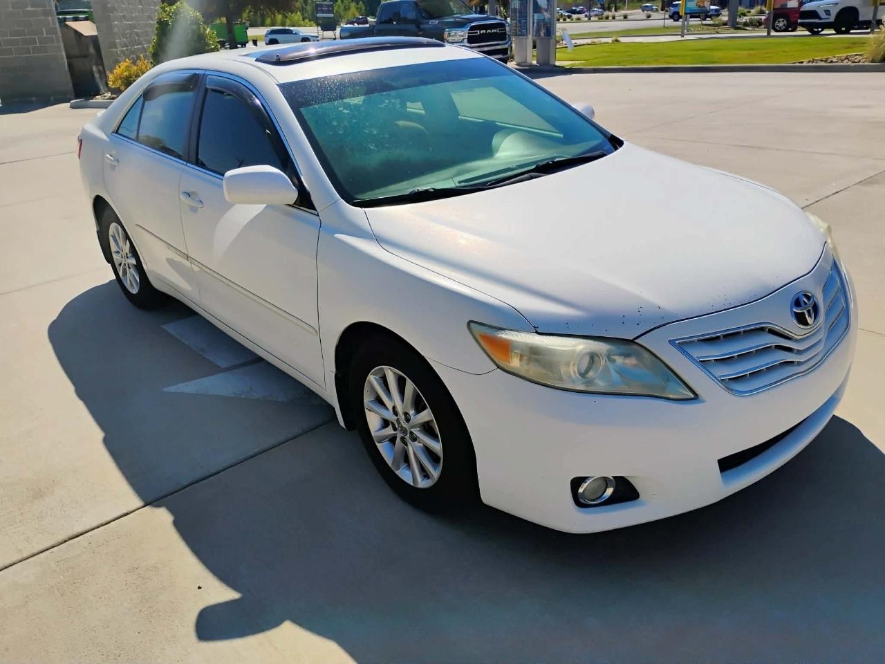 Toyota Camry 4dr Sdn I4 Man (Natl) 2010