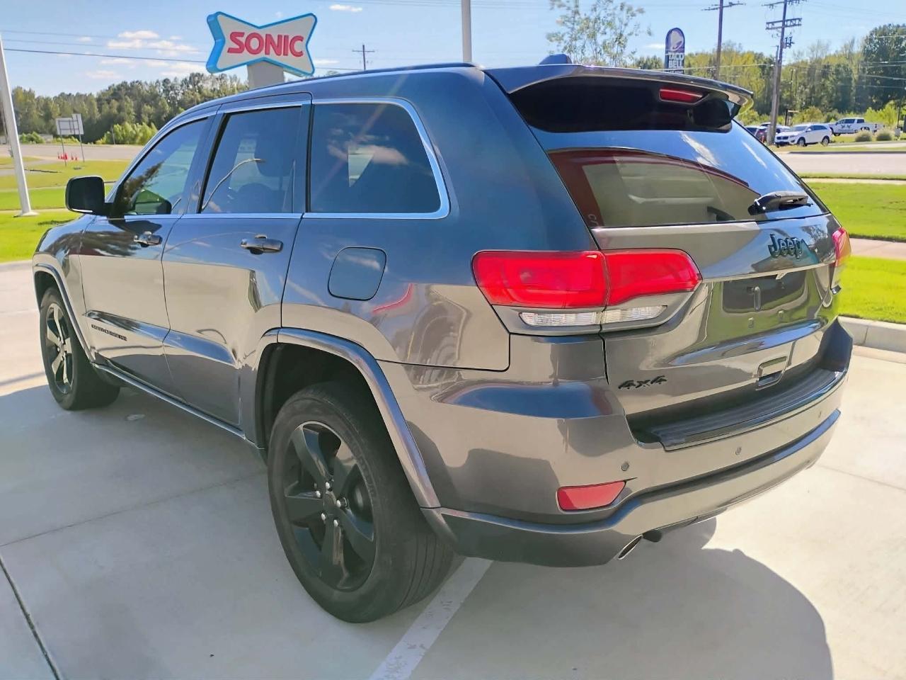 Jeep Grand Cherokee 4WD 4dr Altitude 2015