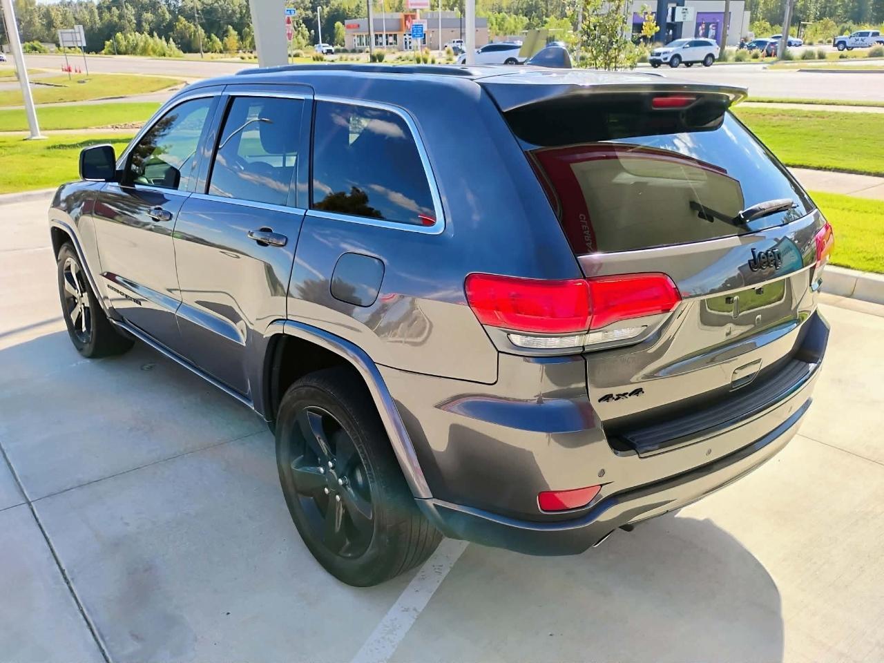 Jeep Grand Cherokee 4WD 4dr Altitude 2015