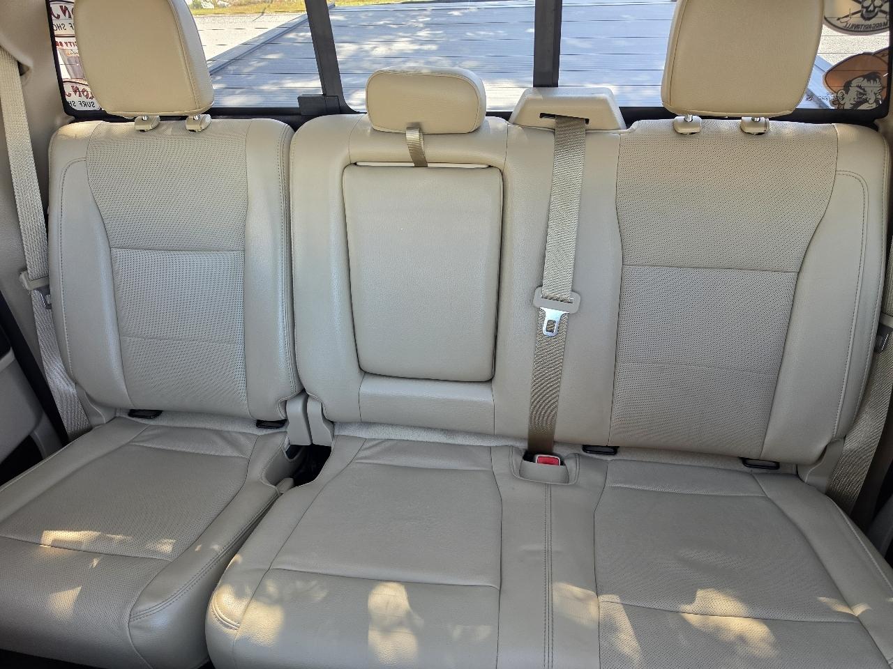 Ford F-150 2WD SuperCrew 157" Lariat 2015