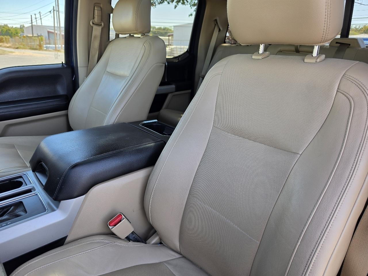 Ford F-150 2WD SuperCrew 157" Lariat 2015