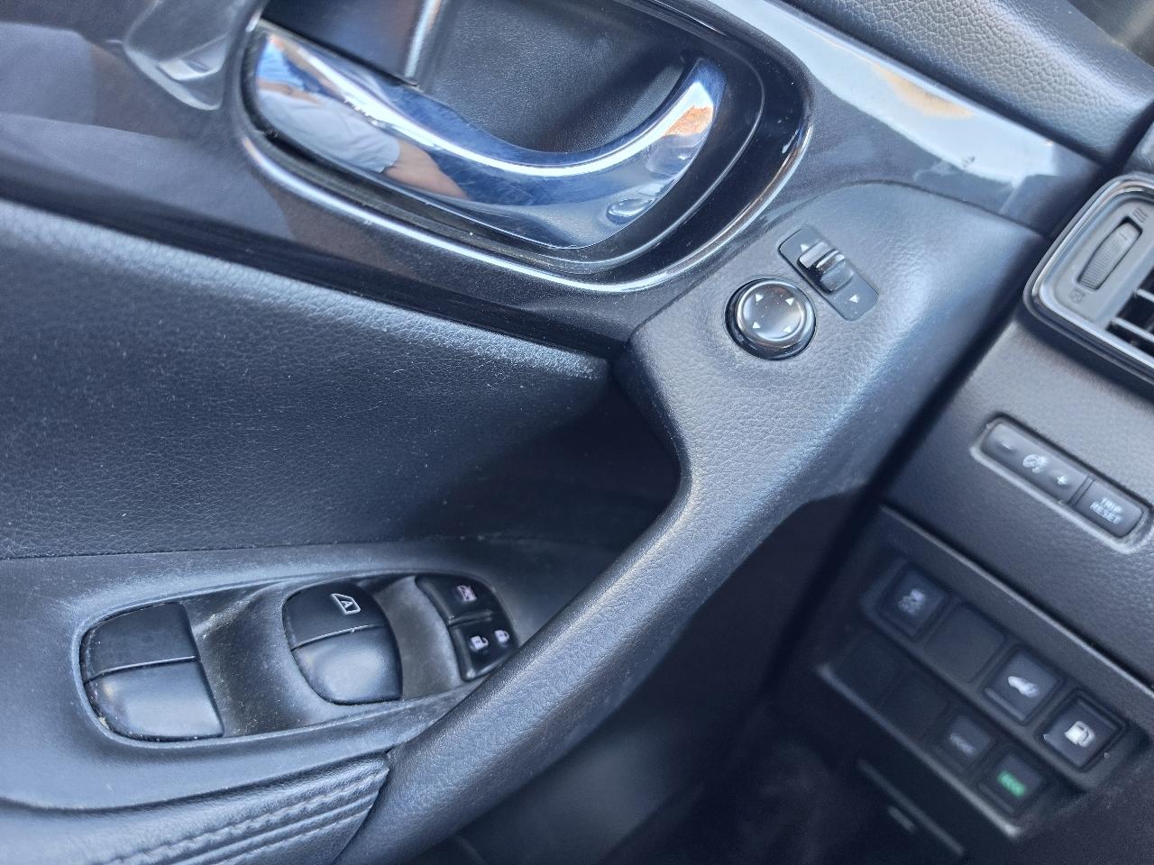 Nissan Rogue FWD SV 2018
