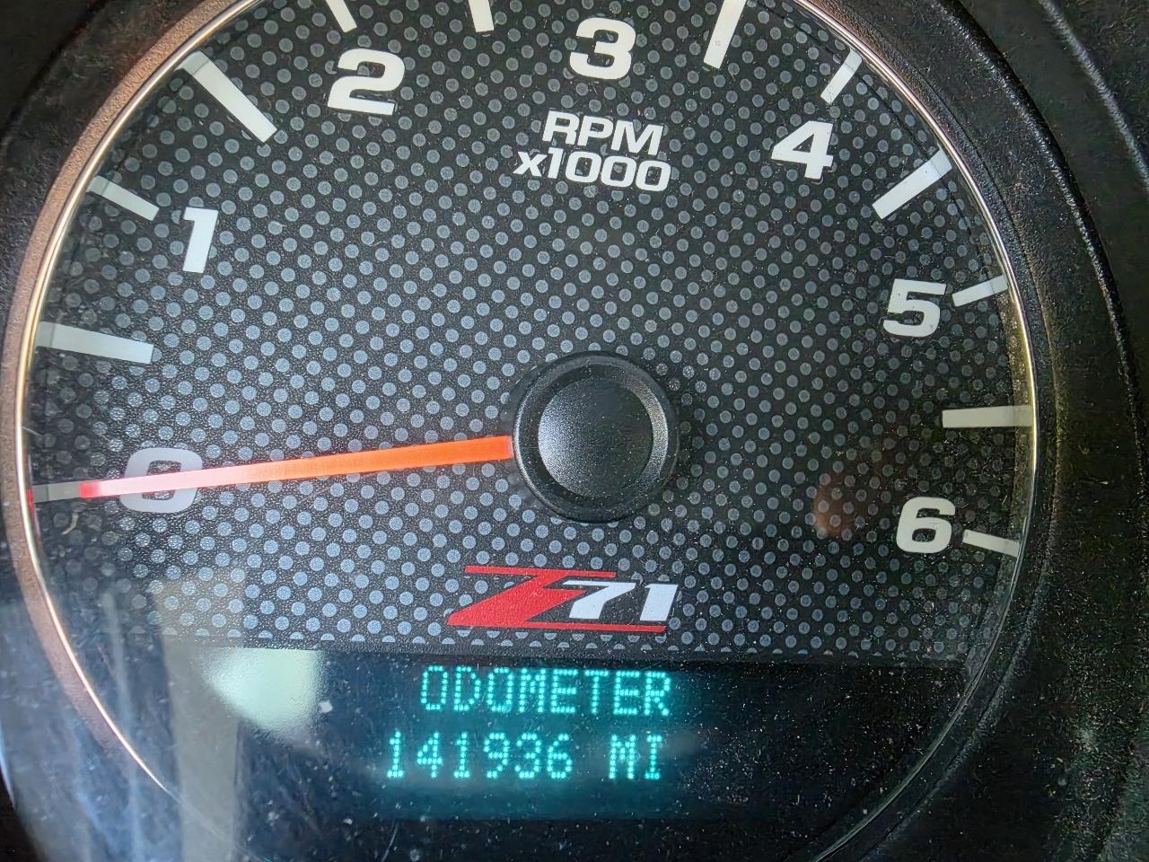 Chevrolet Avalanche 4WD Crew Cab 130" LT w/2LT 2009