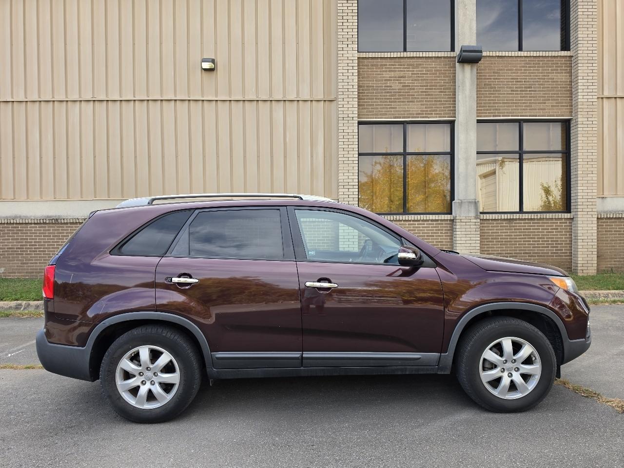 Kia Sorento 2WD 4dr I4-GDI LX 2012