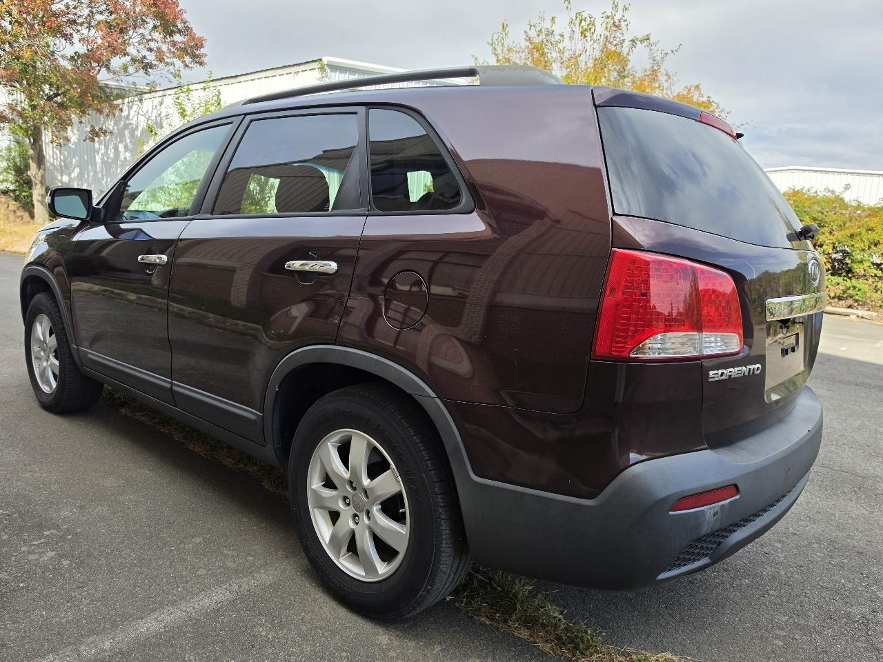 Kia Sorento 2WD 4dr I4-GDI LX 2012