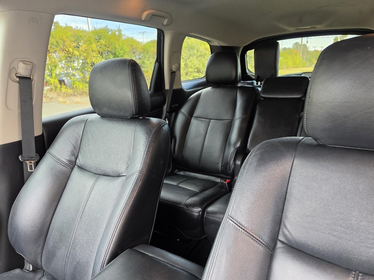 Nissan Pathfinder 4x4 SV 2019