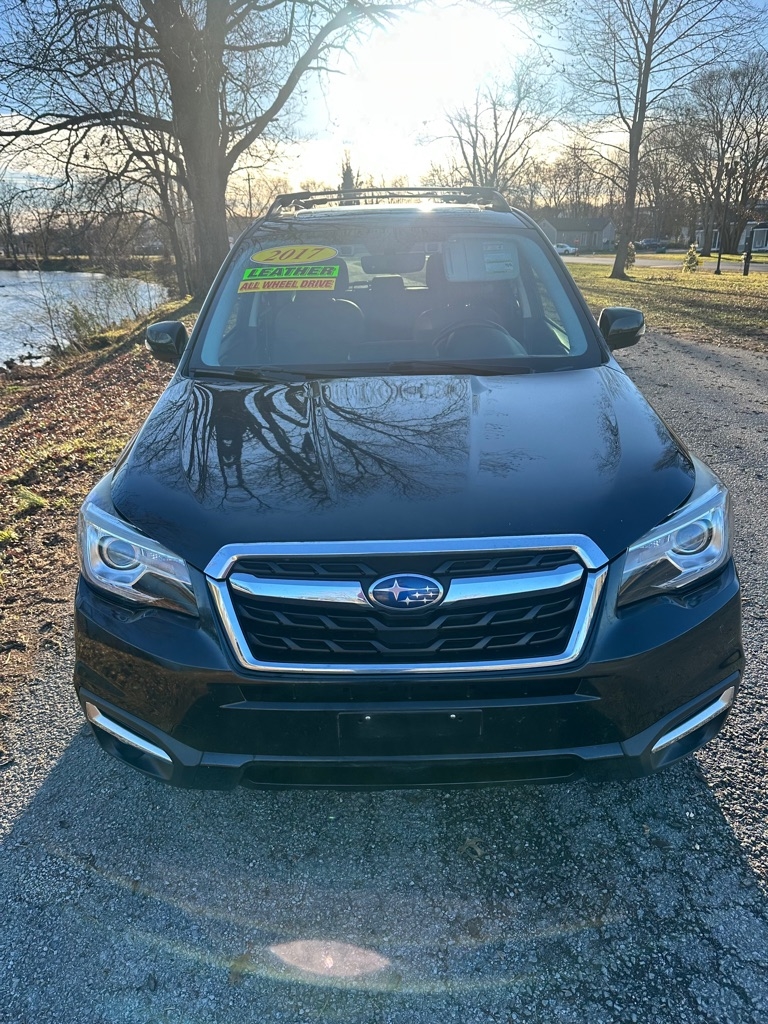 2017 Subaru Forester Touring's photo
