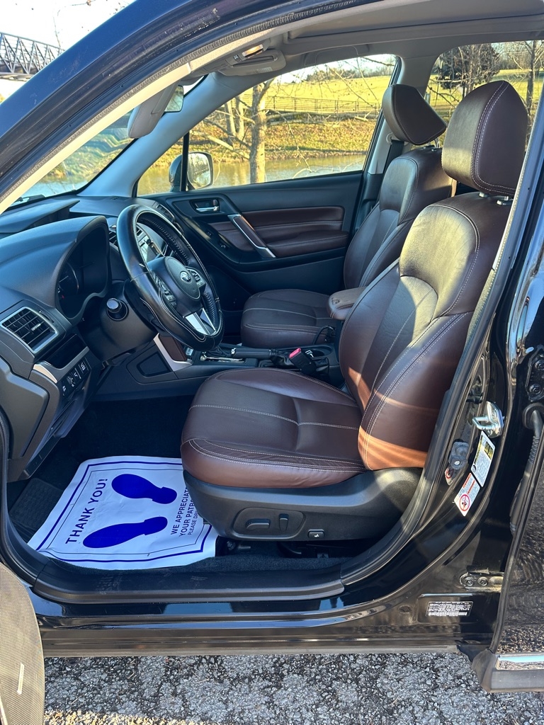 Subaru Forester 2.5i Touring 2017