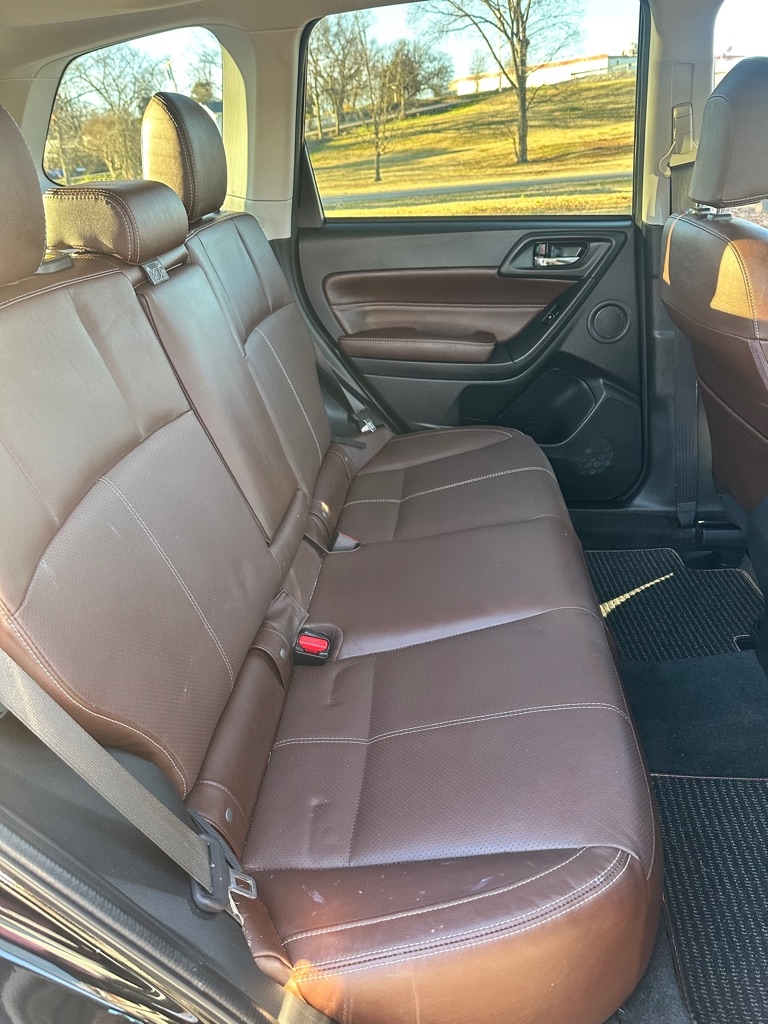 Subaru Forester 2.5i Touring 2017