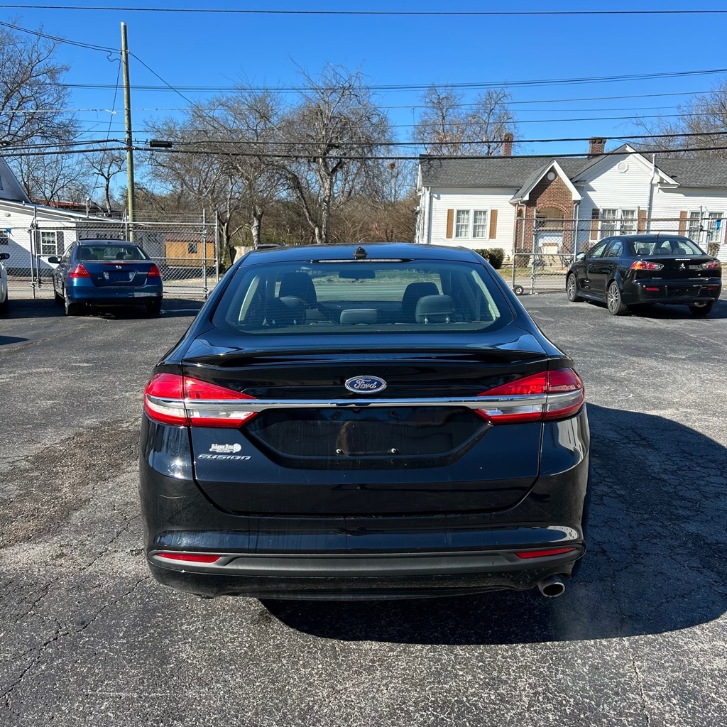 Ford Fusion S 2018