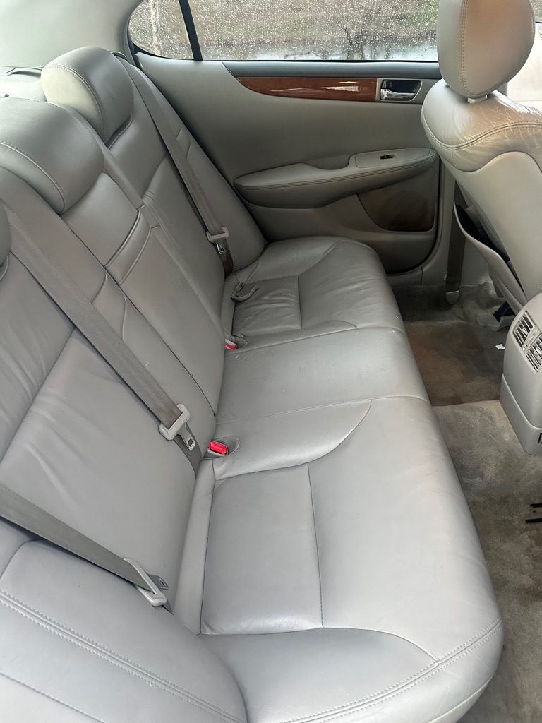 Lexus ES 330 Sedan 2005