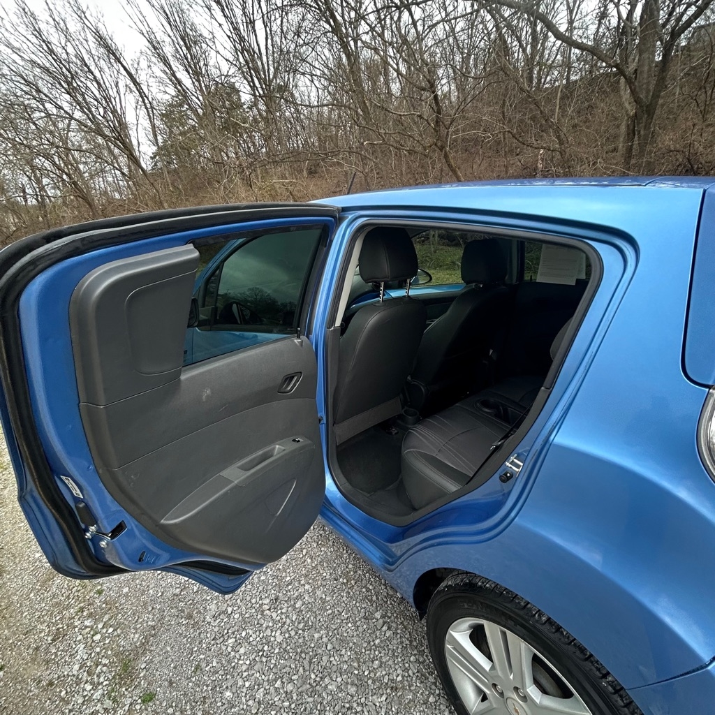 Chevrolet Spark 1LT Auto 2013