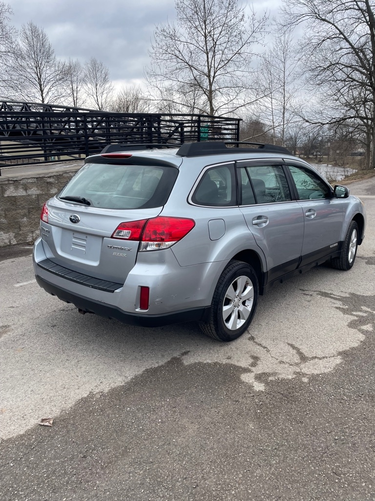 Subaru Outback 2.5i 2012