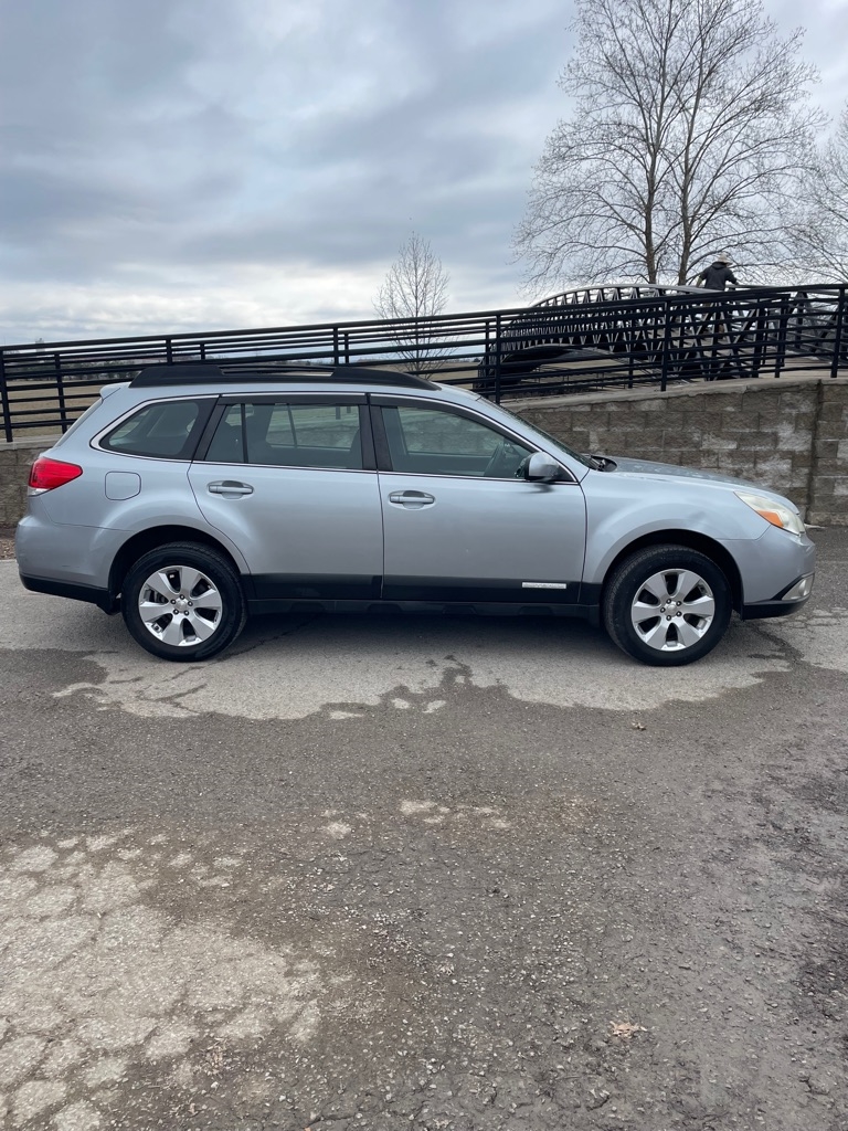 Subaru Outback 2.5i 2012