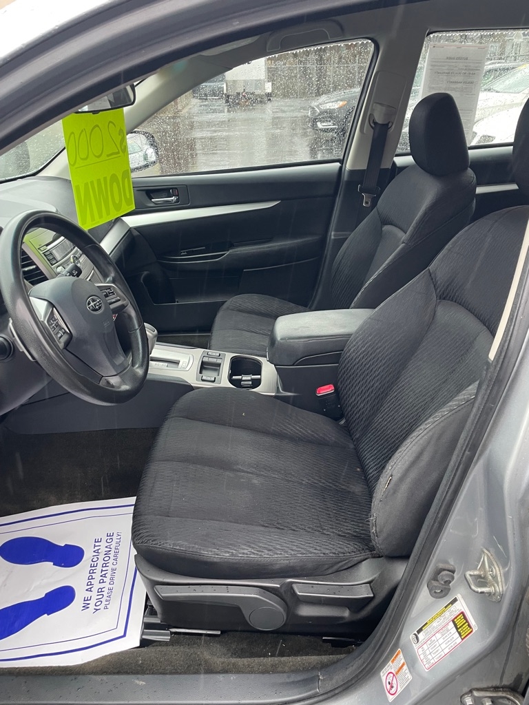 Subaru Outback 2.5i 2012