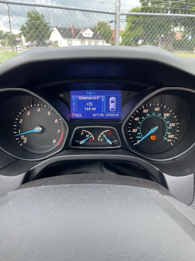 Ford Focus SE Sedan 2013