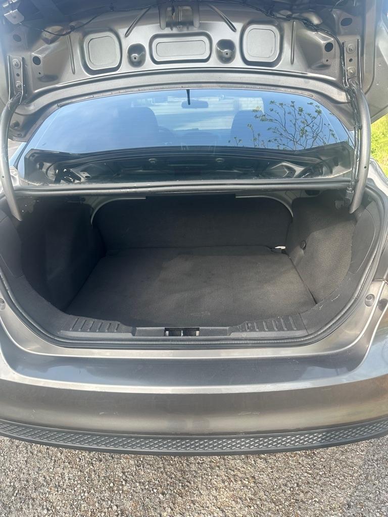 Ford Focus SE Sedan 2013