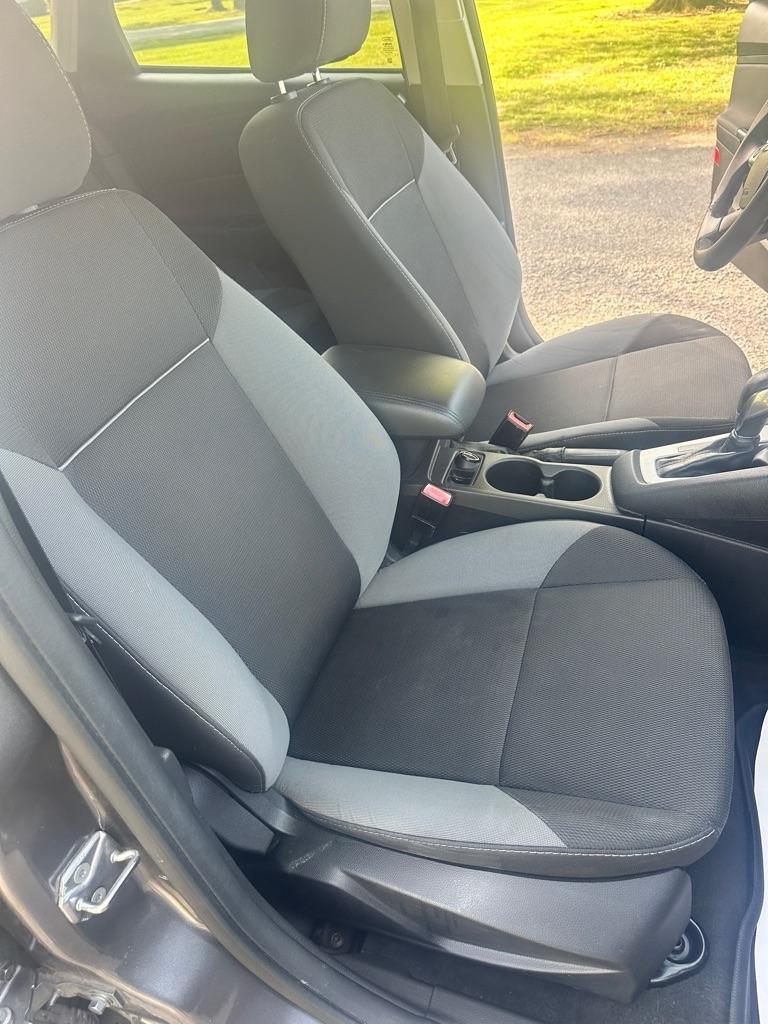 Ford Focus SE Sedan 2013