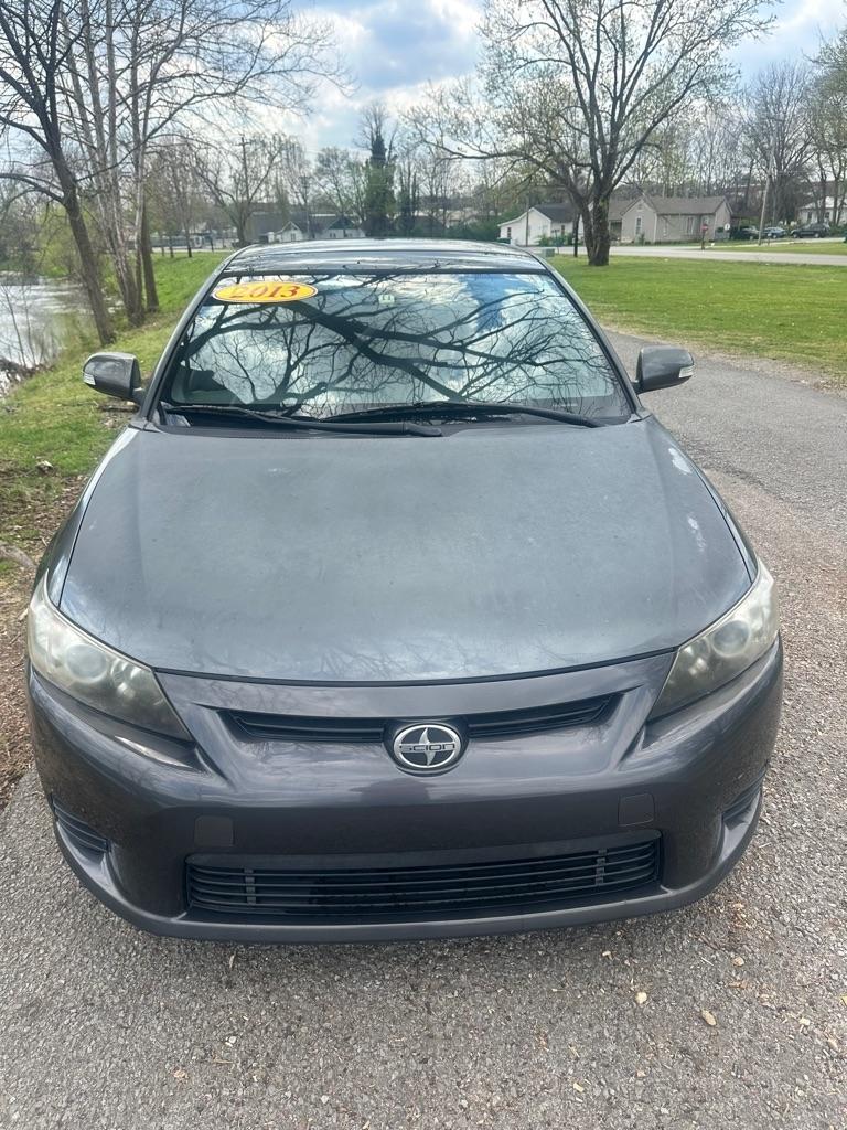 Scion tC Sports Coupe 6-Spd AT 2013