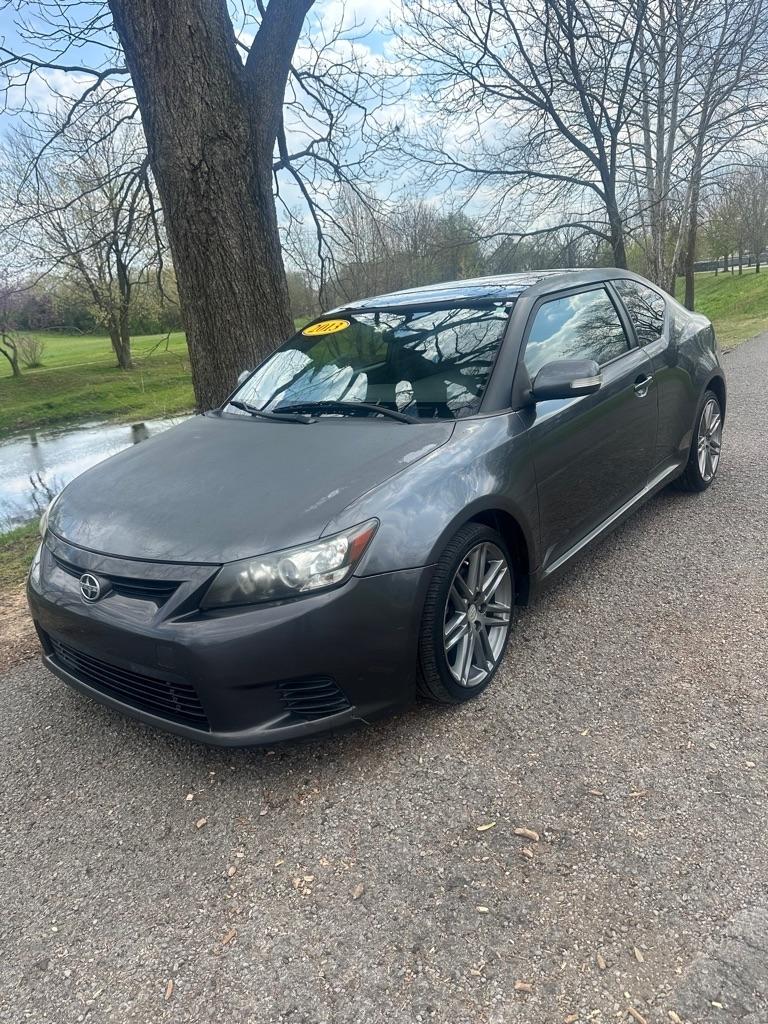 Scion tC Sports Coupe 6-Spd AT 2013