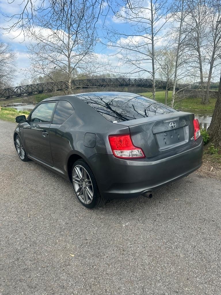Scion tC Sports Coupe 6-Spd AT 2013