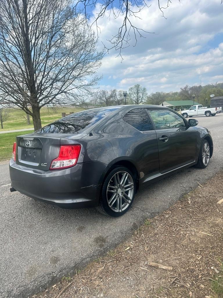 Scion tC Sports Coupe 6-Spd AT 2013