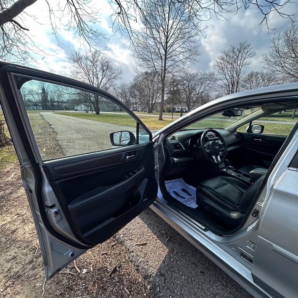 Subaru Legacy 2.5i Limited 2016