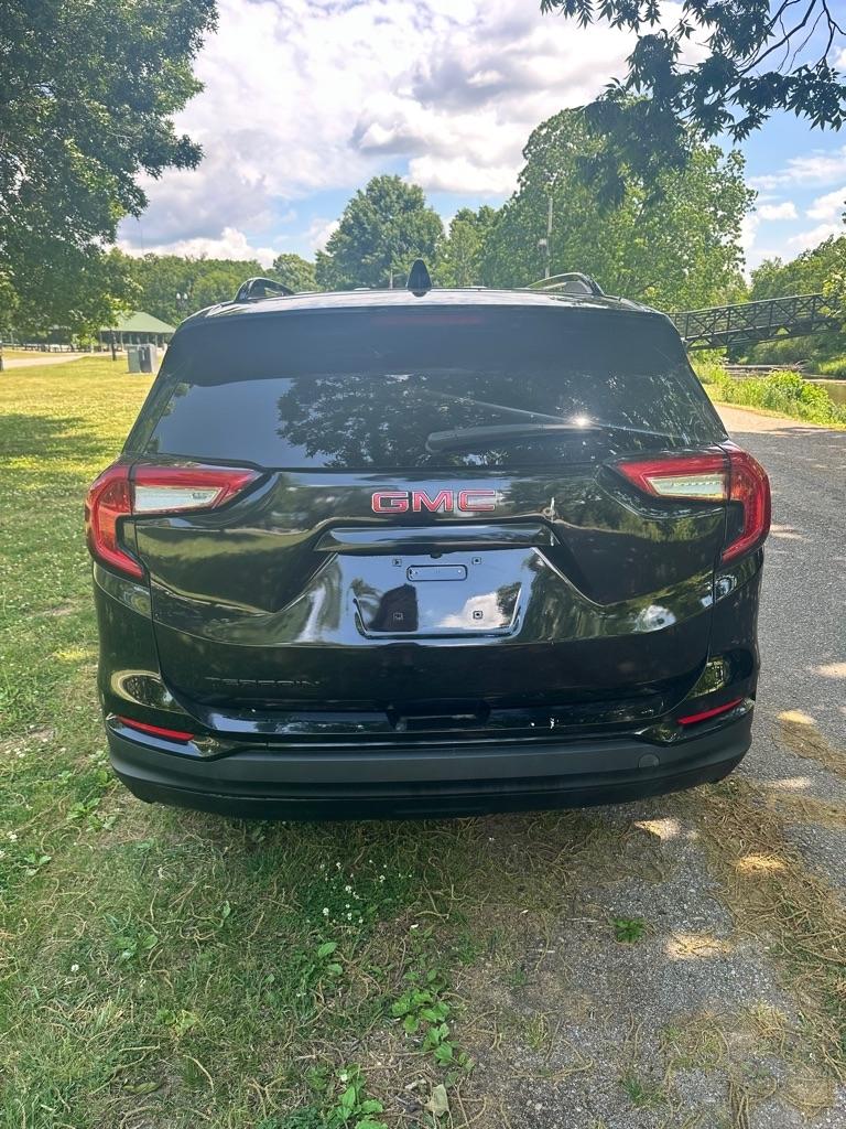 GMC Terrain SLE 2022