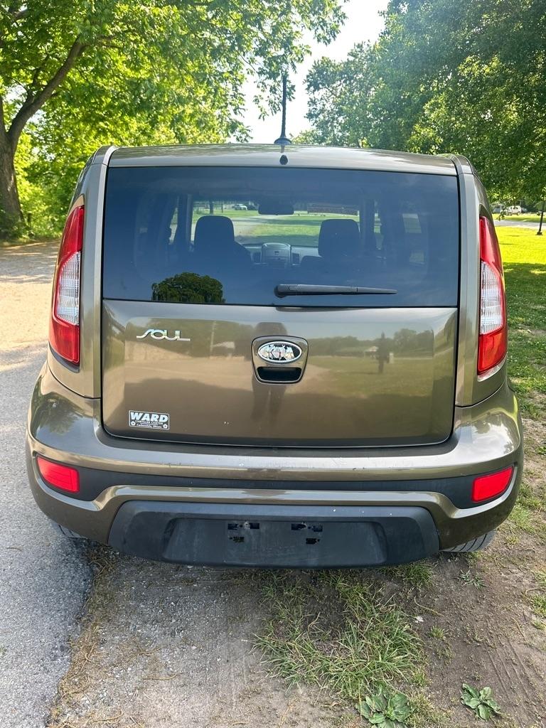 Kia Soul + 2012