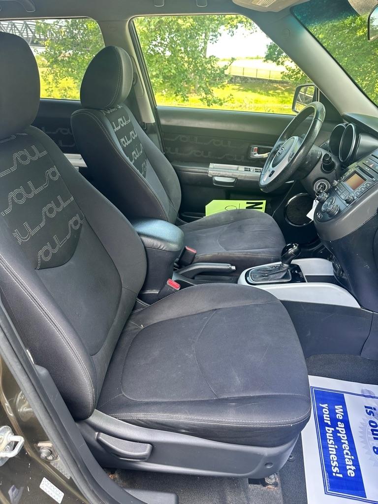 Kia Soul + 2012