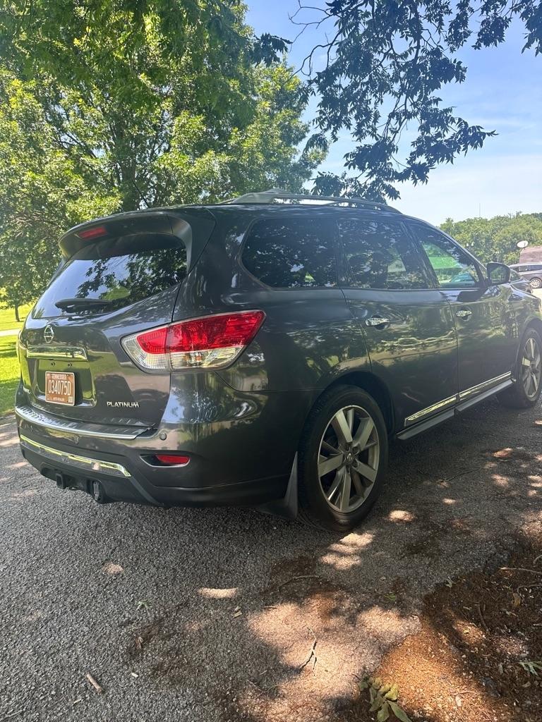 Nissan Pathfinder S 2WD 2014
