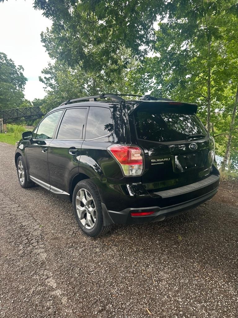 Subaru Forester 2.5i Touring 2017