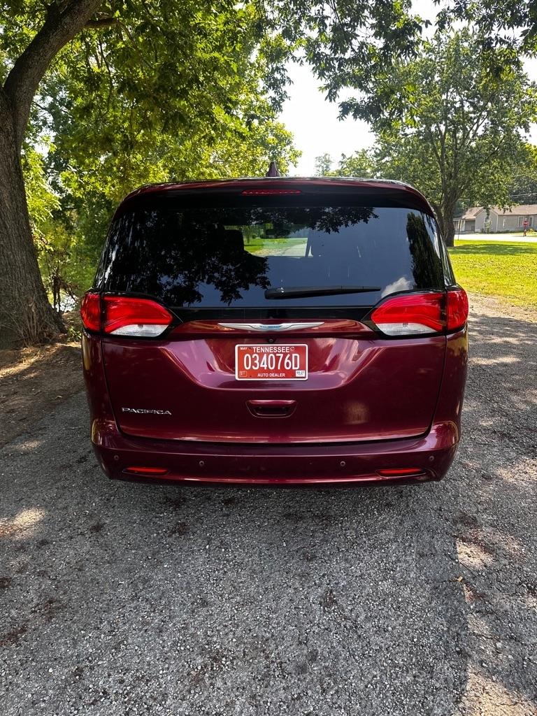 Chrysler Pacifica  2018