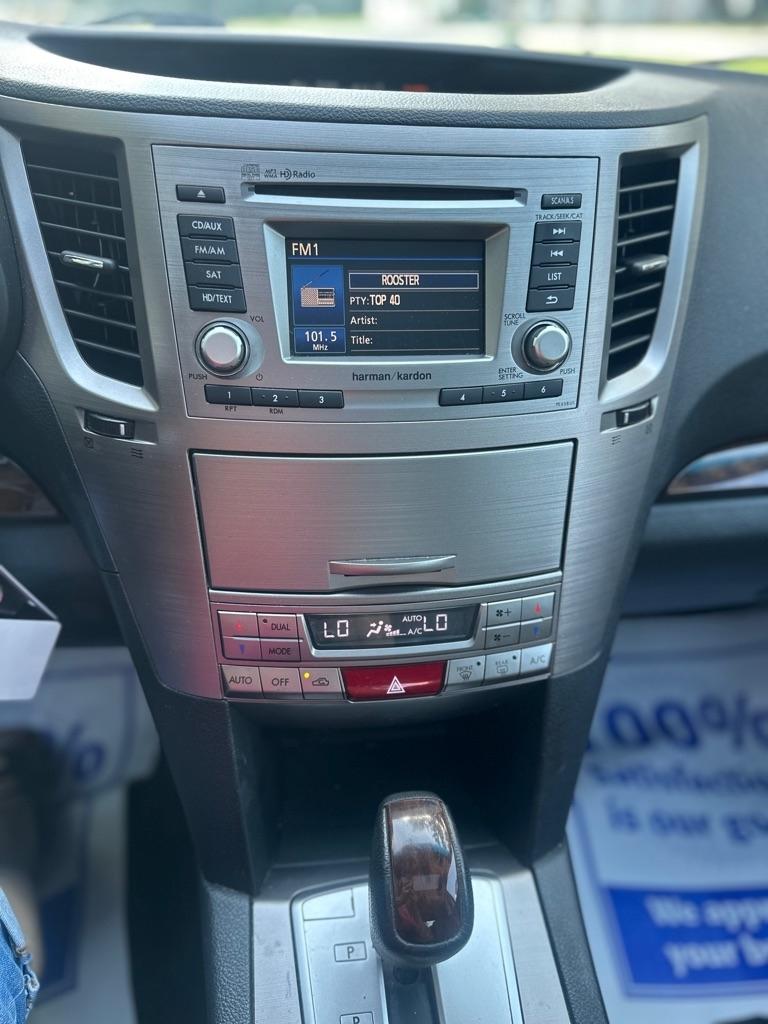 Subaru Legacy 3.6R Limited 2013