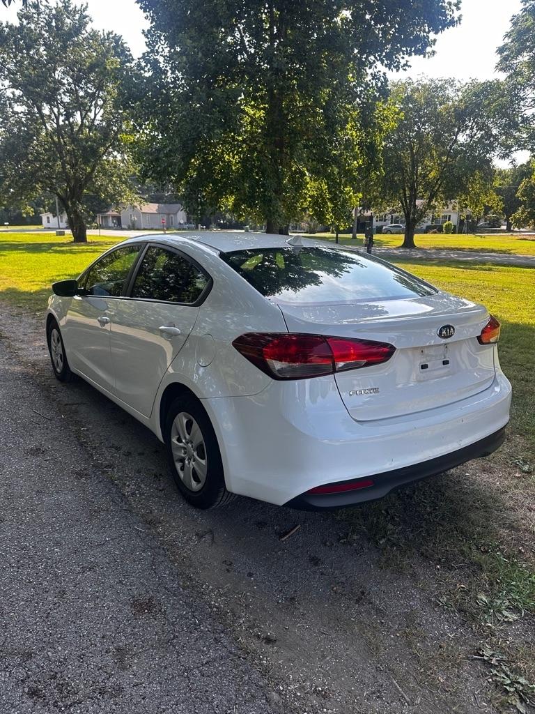 Kia Forte LX 6A 2017