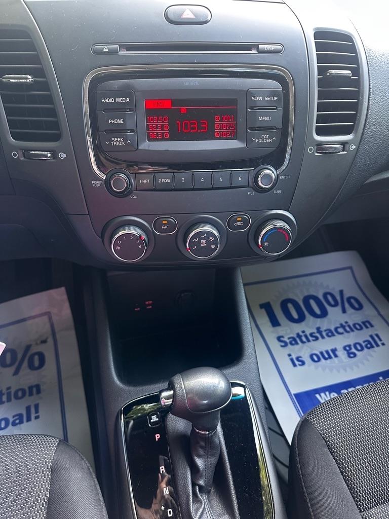 Kia Forte LX 6A 2017