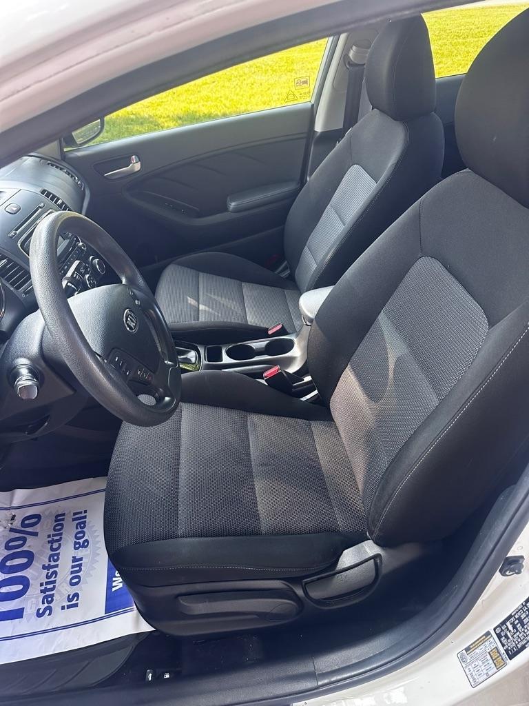 Kia Forte LX 6A 2017