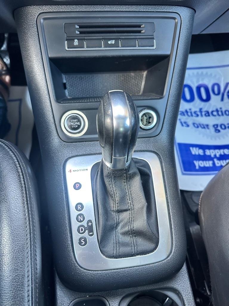 Volkswagen Tiguan S 4Motion 2011
