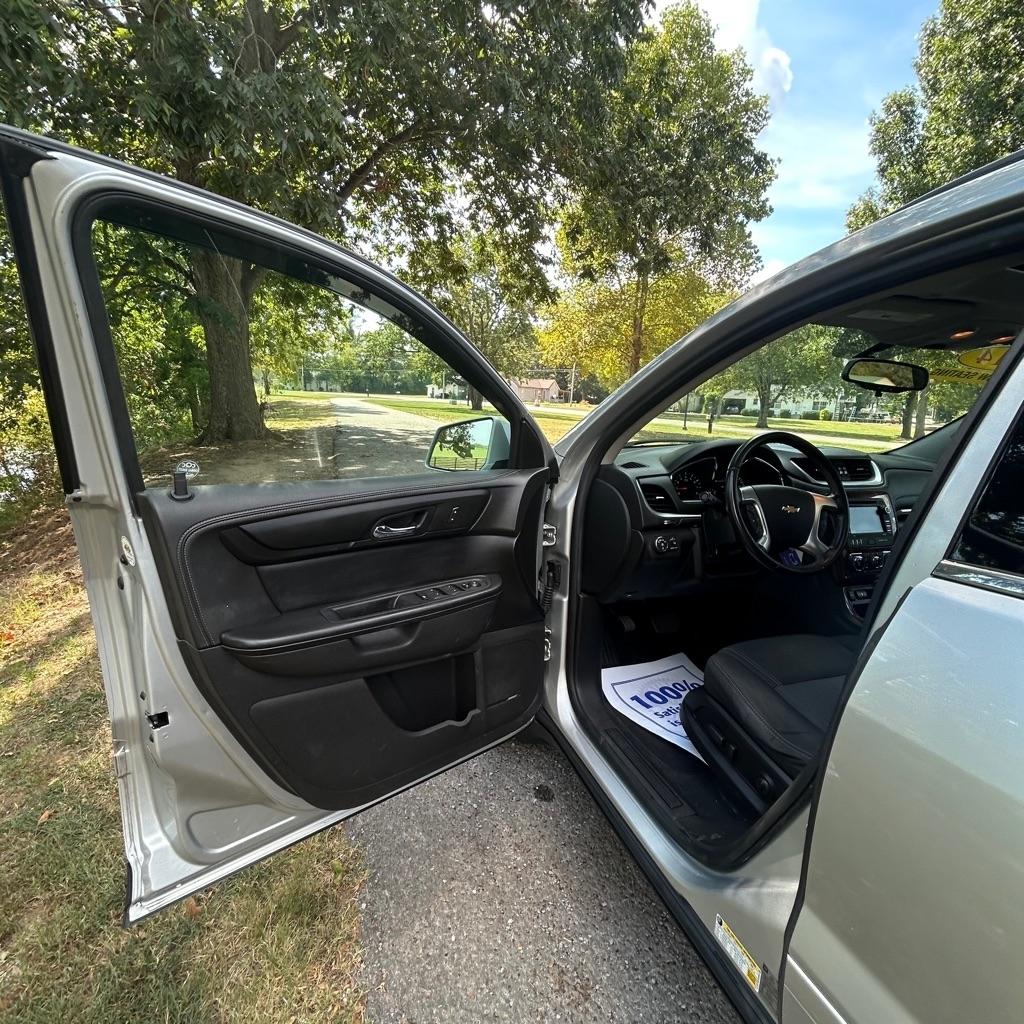 Chevrolet Traverse 1LT AWD 2014