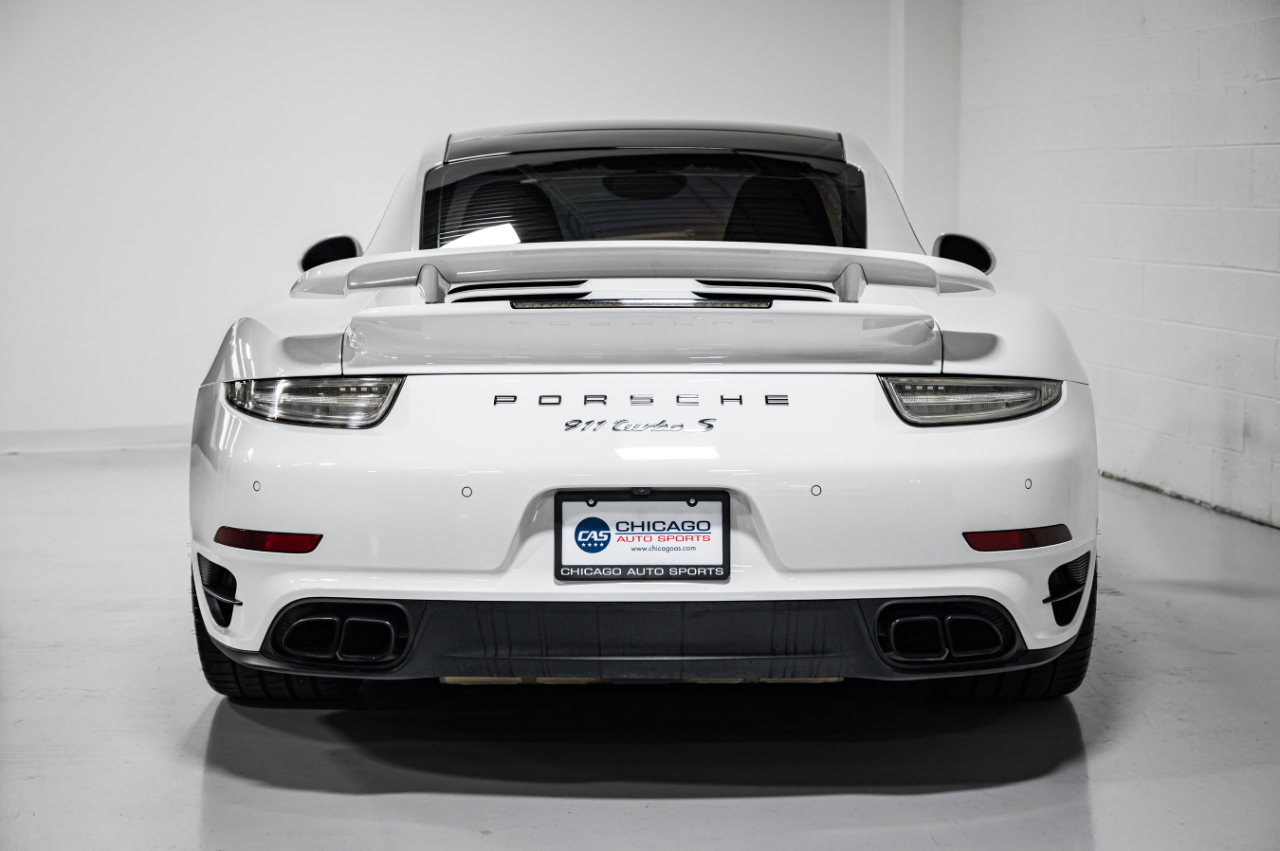 2016 Porsche 911 Turbo photo 4