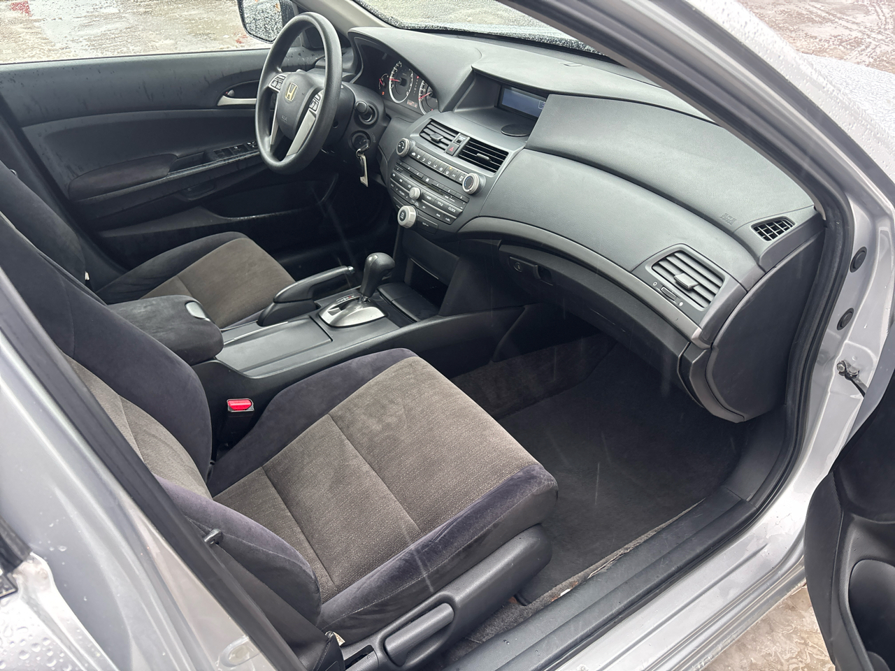 Honda Accord LX sedan AT 2008