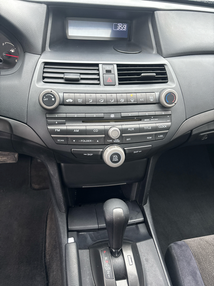 Honda Accord LX sedan AT 2008