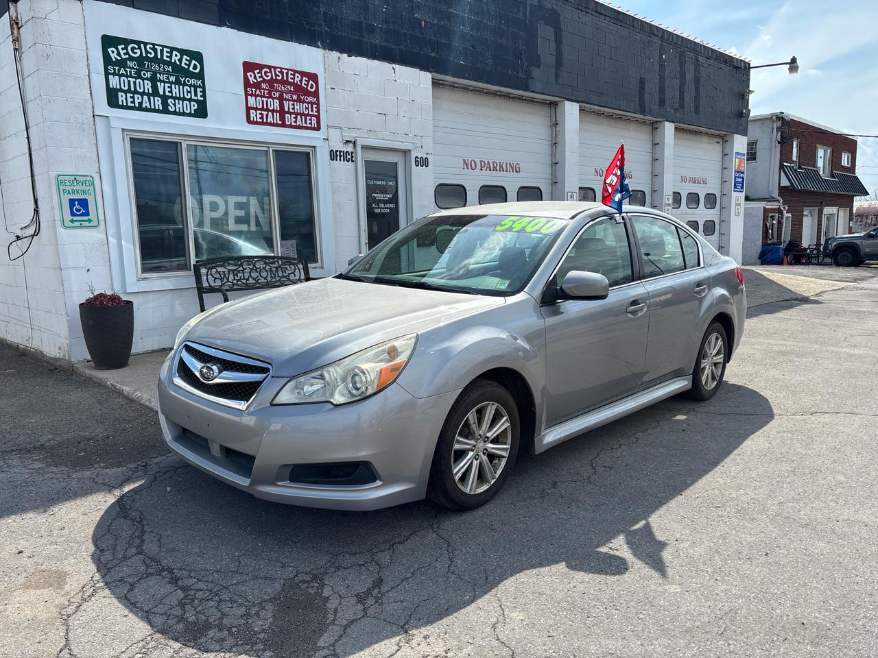 Subaru Legacy 2.5i Premium 2011