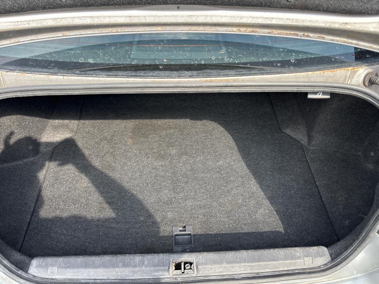 Subaru Legacy 2.5i Premium 2011