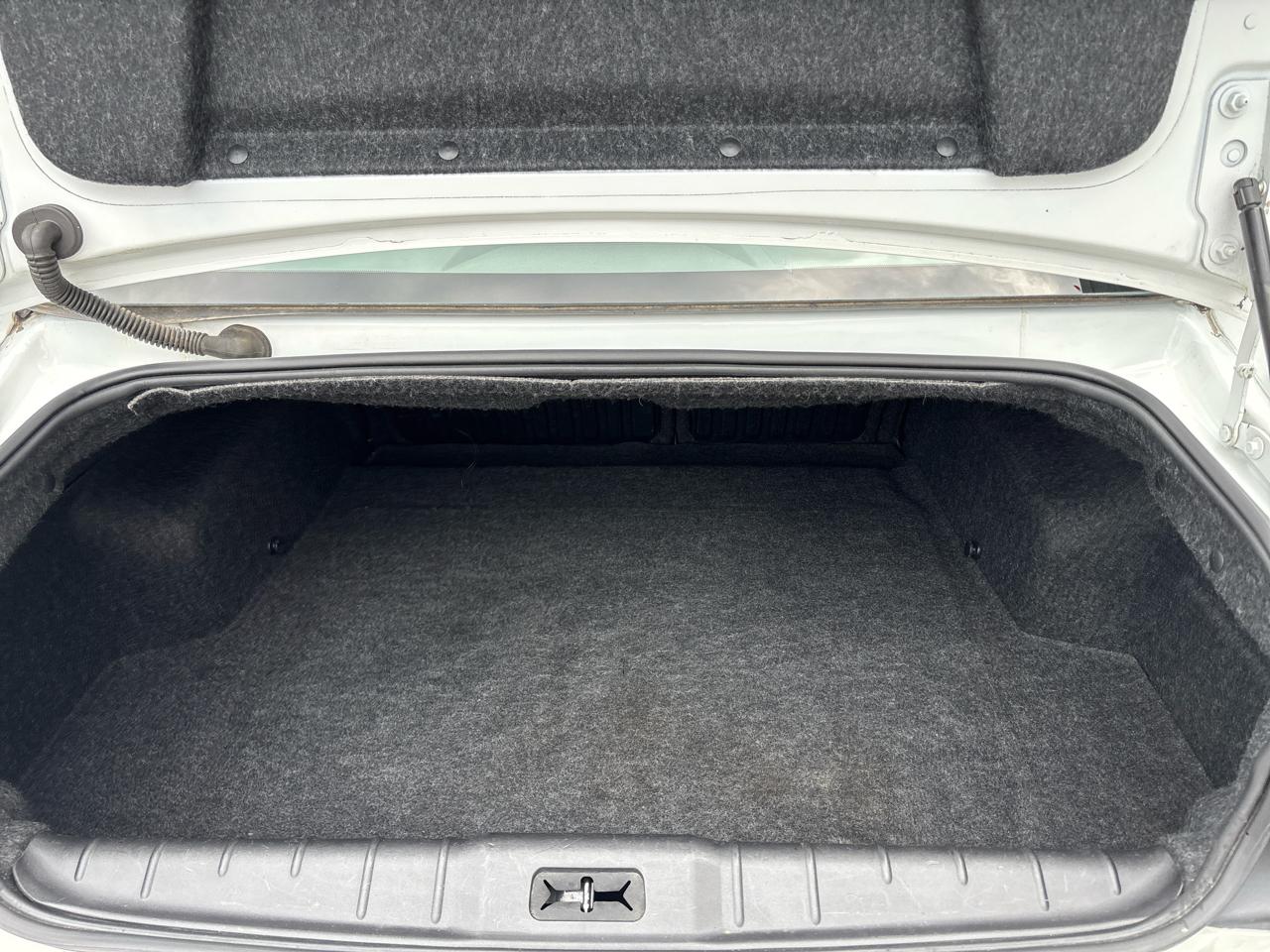 Chevrolet Malibu LS 2012