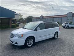 2016 Chrysler Town & Country 