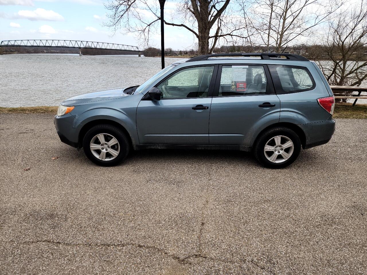 2012 Subaru Forester 2.5X photo 2