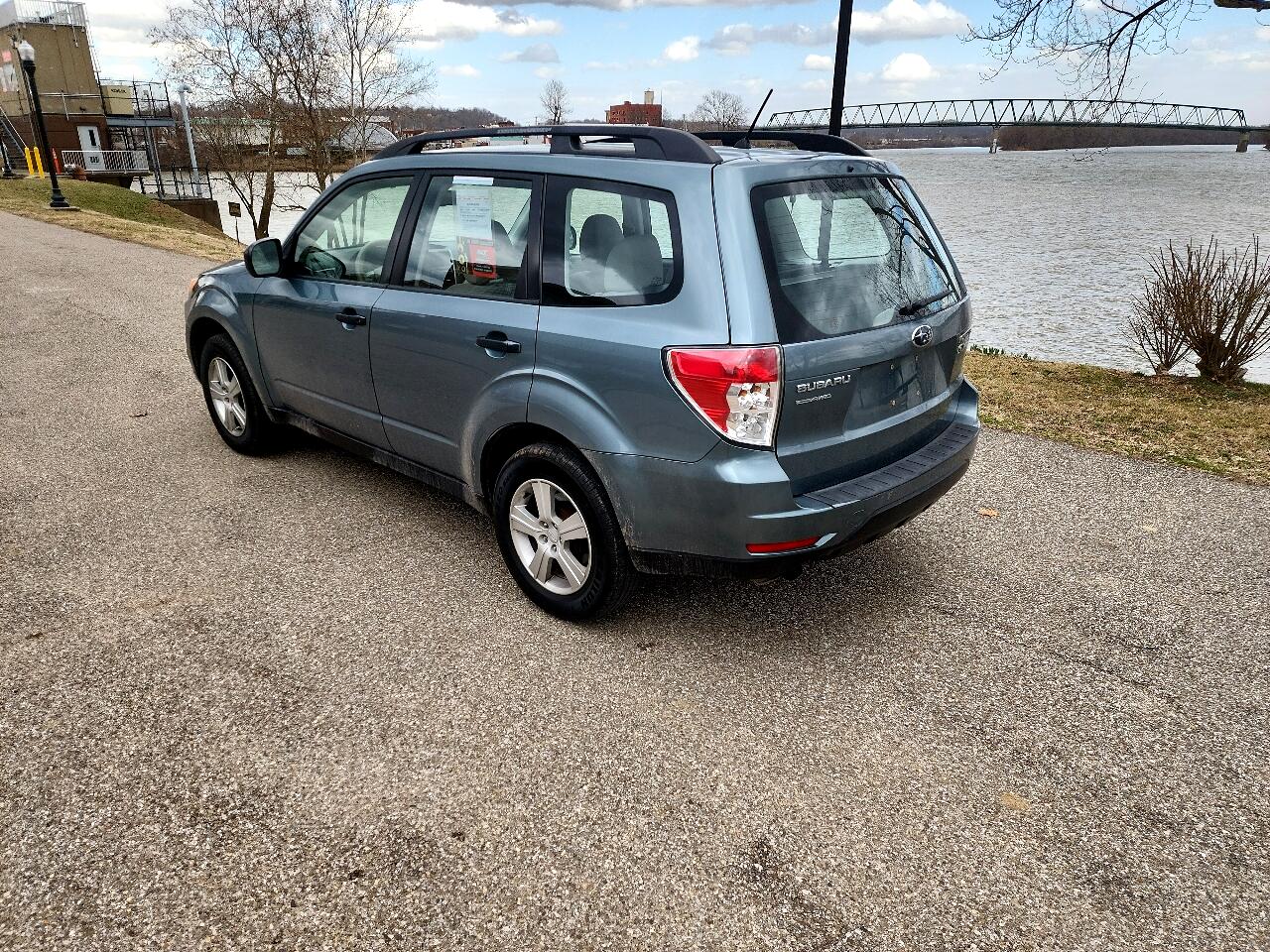 2012 Subaru Forester 2.5X photo 3