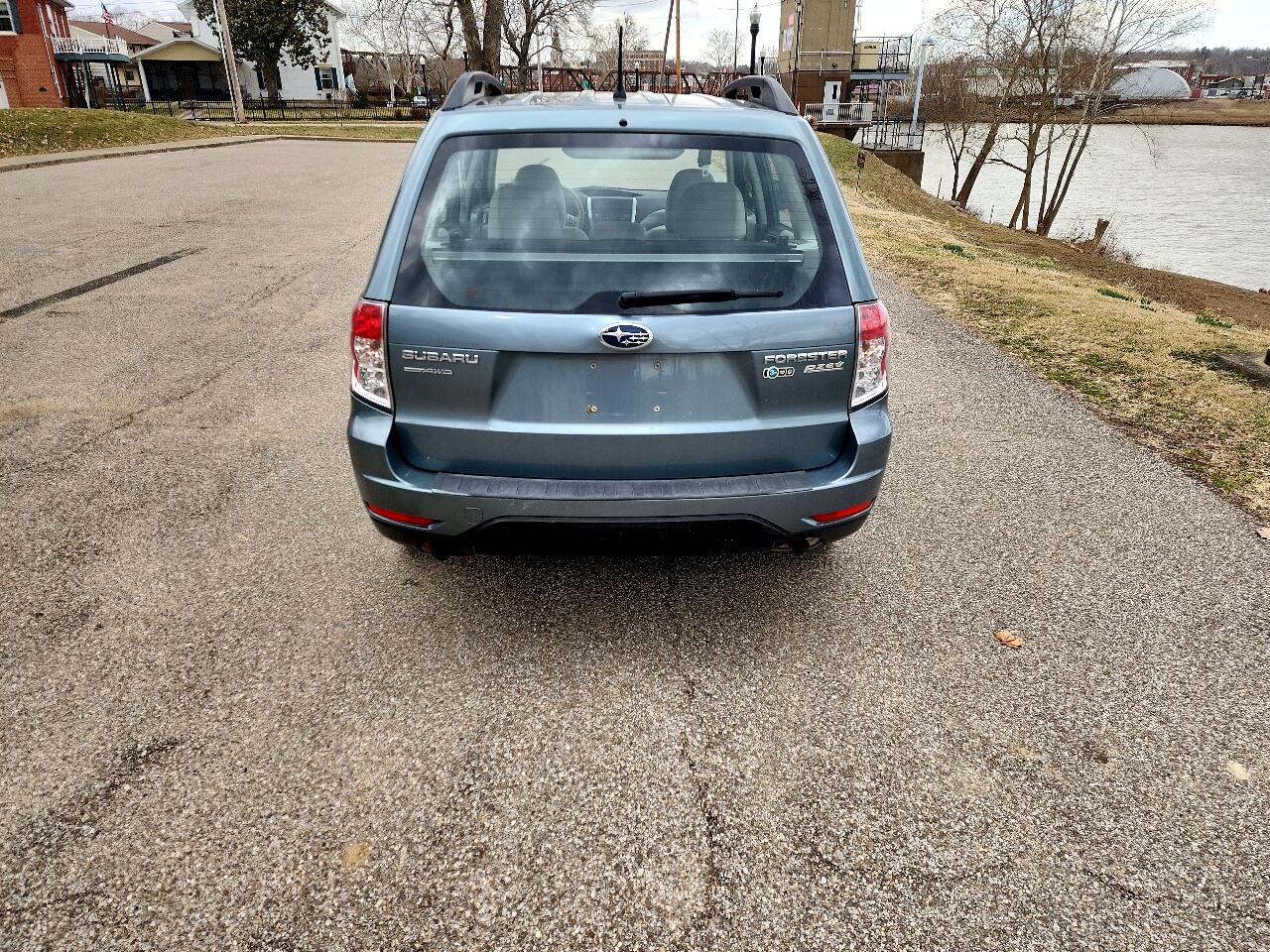 2012 Subaru Forester 2.5X photo 4
